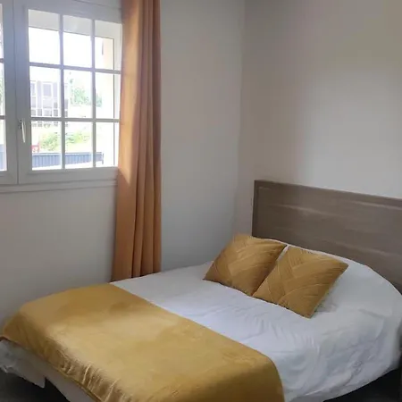 1 , Disneyland - Parking Gratuit - Maison Des Platanes Aparthotel Meaux